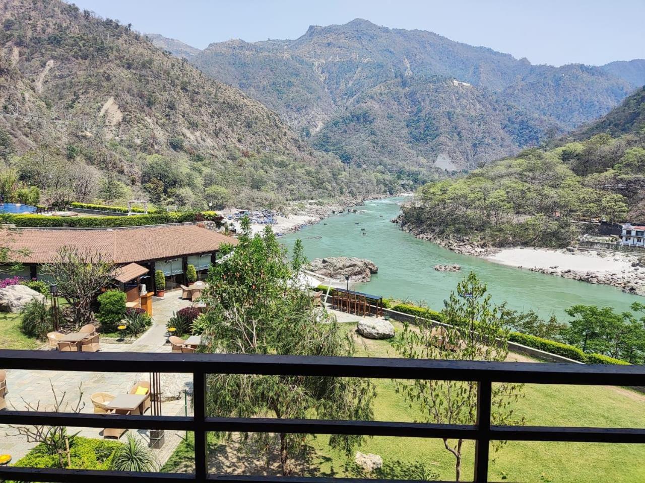 Aloha Apartments By Blissful Ganges Rishikesh Exterior photo